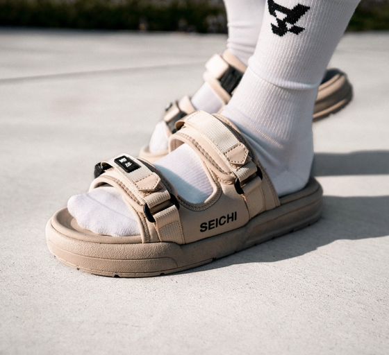 A close up of a pair of Seichi sandals