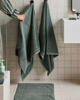 An image of classic turkish cotton bath sheets