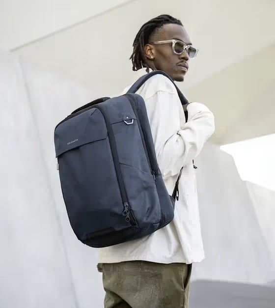A man with black Solgaard Venture backpack