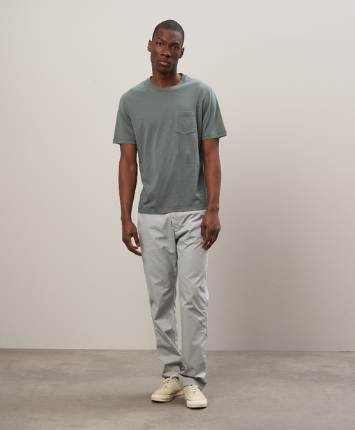 A man wearing Hartford olive green slub jersey tee shirt