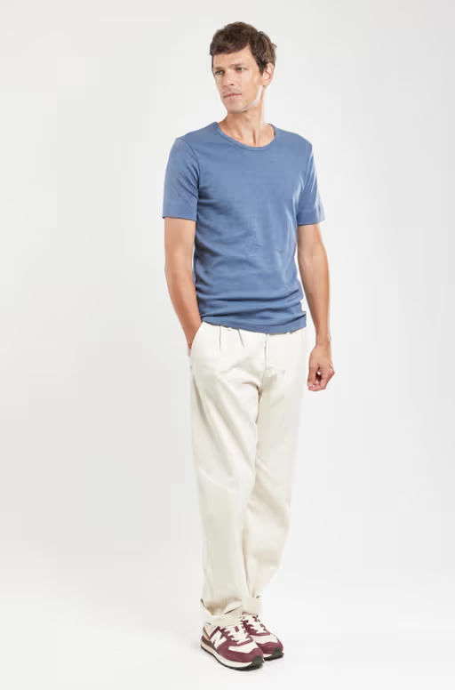 A man wearing Armor-Lux saloon chine color crew neck t-shirt - organic cotton