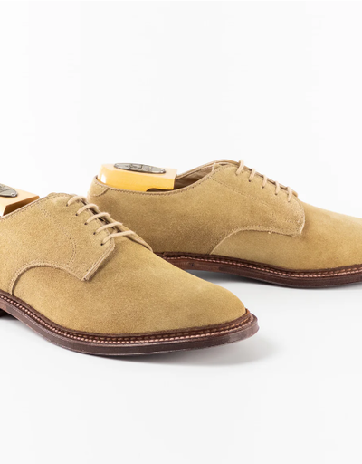 An image of Alden unlined suede plain toe blucher (tan suede)