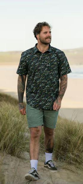 A man wearing passenger ocean current black way ripstop short sleeve shirt