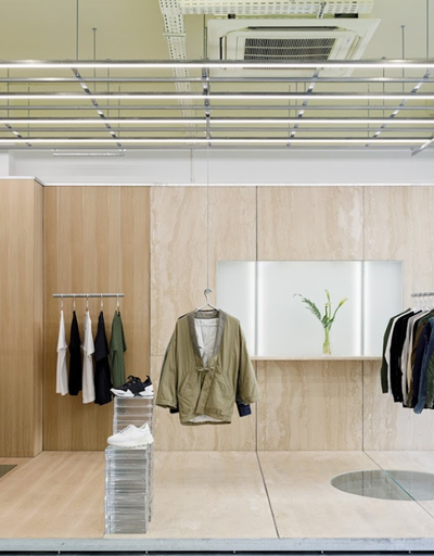 An inside image of THE NEXT DOOR Paris store