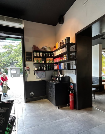 An inside image of Starcow Paris store