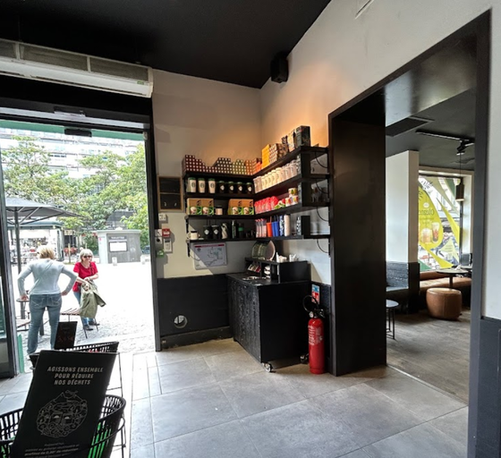 An inside image of Starcow Paris store