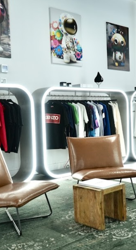 An inside image of KANOPY STORE store
