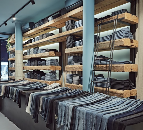 An inside image of Tenue de Nîmes store