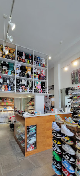 An inside image of Truest Hawaii store