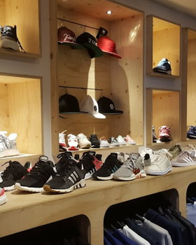 An inside image of Sneaker district amsterdam store