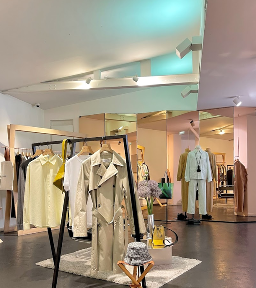 An inside image of Tom Greyhound store