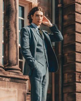 A man wearing Walker Slater edward jacket