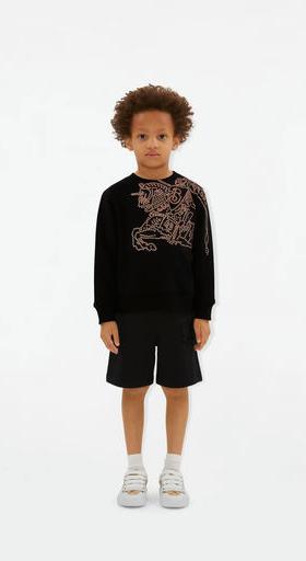 A kid wearing Burberry Baby ekd cotton sweatshirt - black