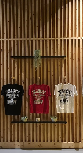 An inside image of diet starts monday dc store