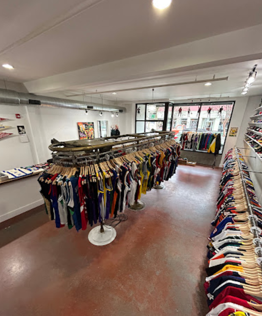 An inside image of Laundry PDX store