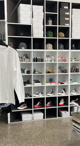 An inside image of THE ROOM BY BASMATEE store