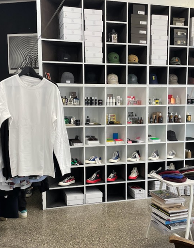 An inside image of THE ROOM BY BASMATEE store
