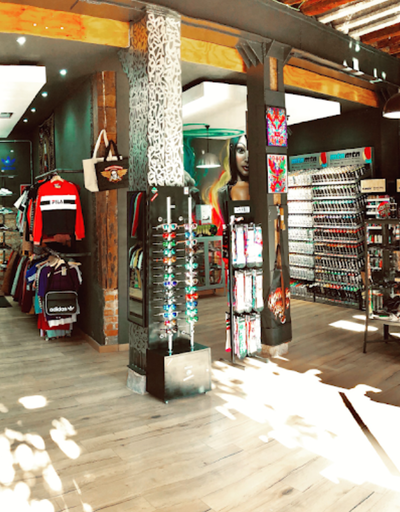 An inside image of Ghetto Shop store