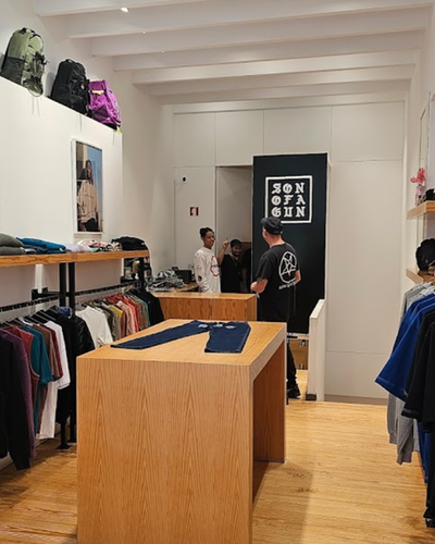 An inside image of Son of a Gun Porto store