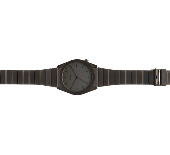 An image of ray solid gun color watch from Komono Watches