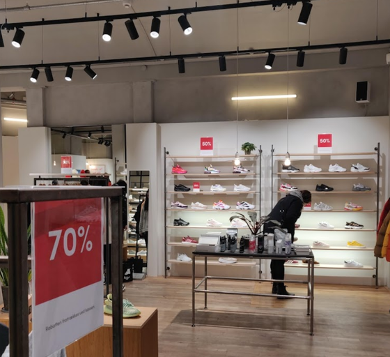 An inside image of Rezet Sneaker Store store