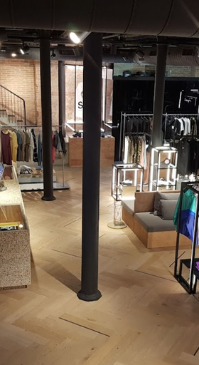 An inside image of Sivasdescalzo store