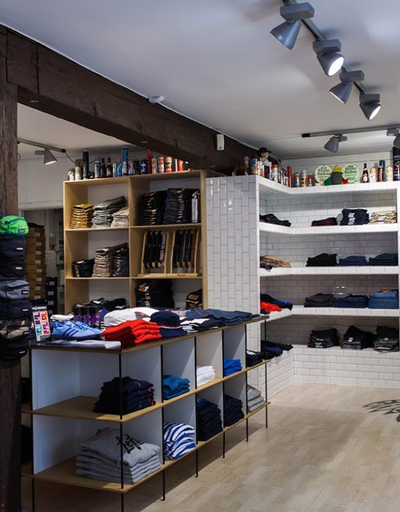 An inside image of Le Fix store