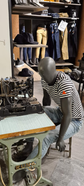 An inside image of Solid Amagertorv store