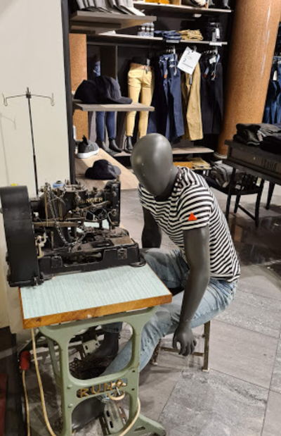 An inside image of Solid Amagertorv store
