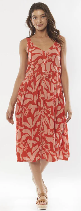 A woman wearing Amuse Society tanger so romantic woven dress