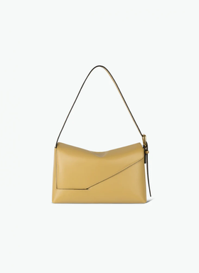 An image of Wandler oscar baguette sandy