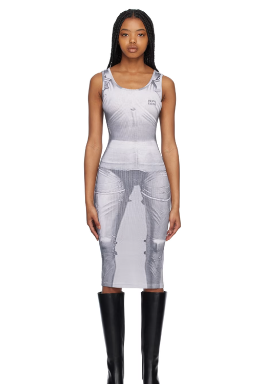A woman wearing BONBOM gray 14-1 midi dress