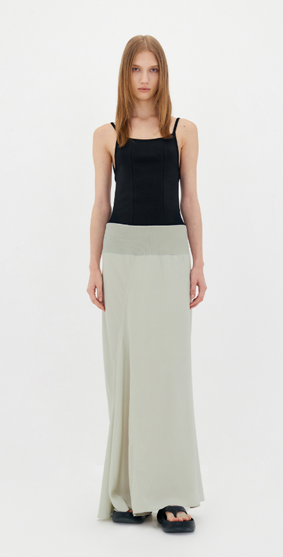 A woman wearing Low Classic contrast mermaid dress - light khaki