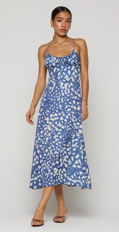 A woman wearing Resa kaitlyn midi in cove