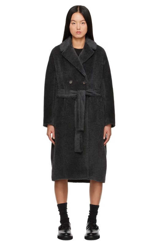 A woman wearing S Max Mara gray zaire coat