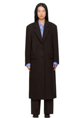 A woman wearing Recto brown single breasted tailored coat