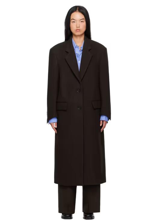 A woman wearing Recto brown single breasted tailored coat