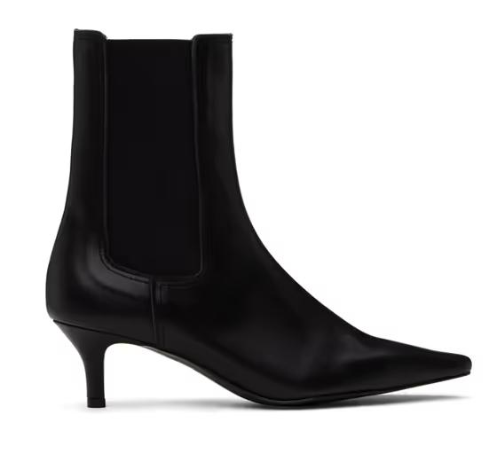 An image of Reike Nen black pointed toe boots