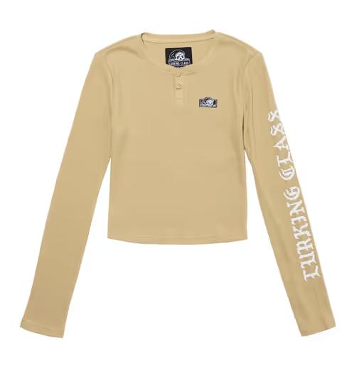 An image of lurking class​ oe cream thermal top