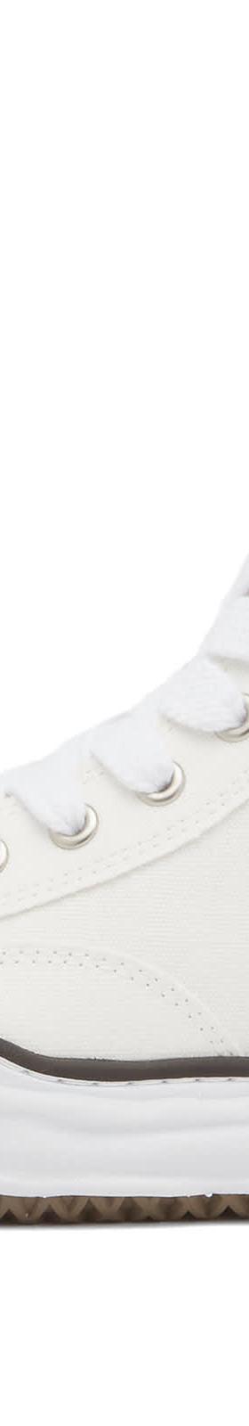 A white Maison MIHARA YASUHIRO OG Sole high-top canvas sneaker